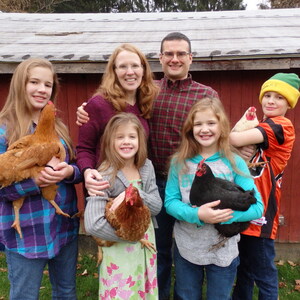 Emily and Hannah Sandefer